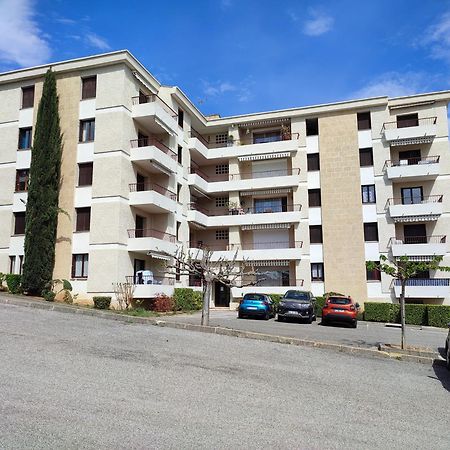 Апартаменти Le Cezanne - Climatise Avec Grande Terrasse Греу-ле-Бен Екстер'єр фото